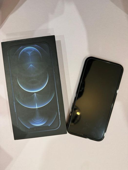 Iphone 12 pro 256 С гарантей