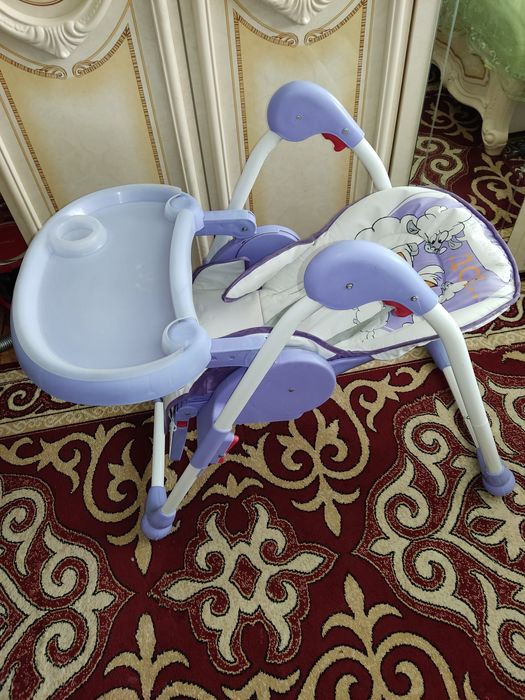 Стульчик для кормления!
