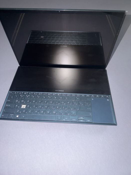 Ноутбук ASUS ZenBook
