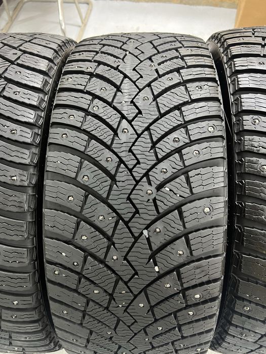 Продам резину PIRELLI 255/45/20