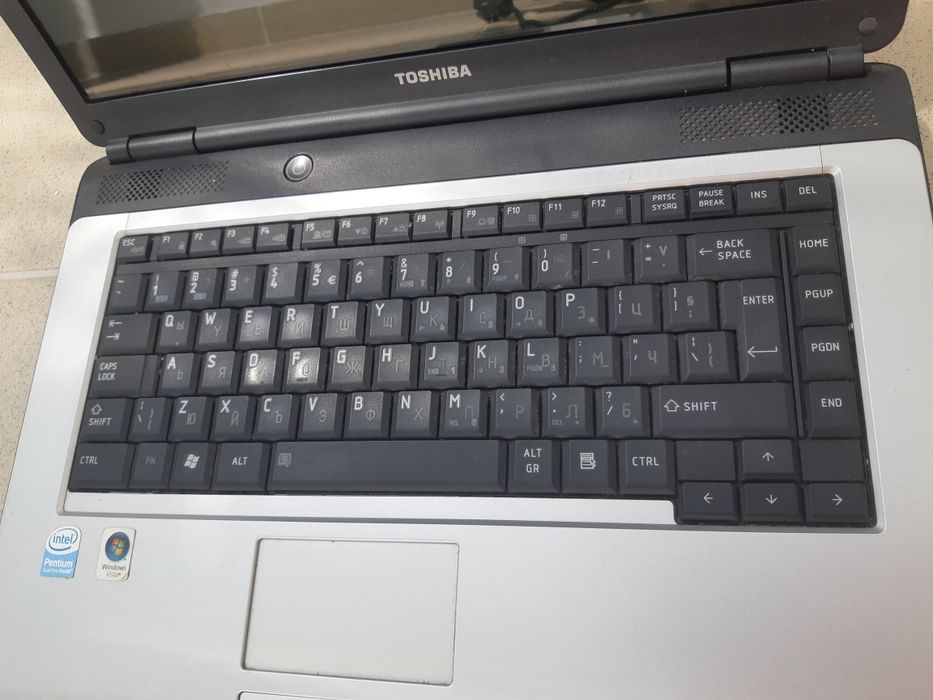 Лаптоп Toshiba Satellite L300