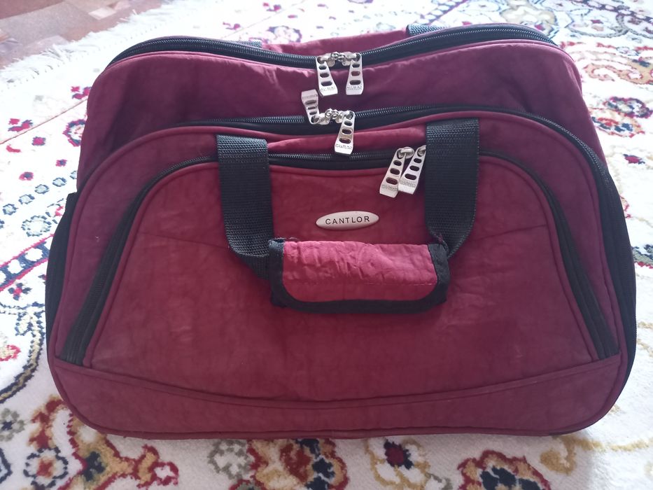 Продам дорожные сумки