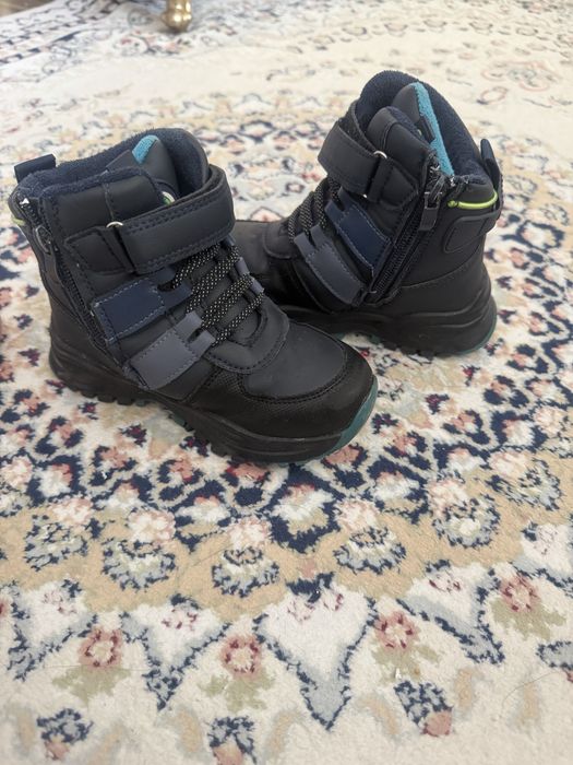 Продом ботигки почти новый