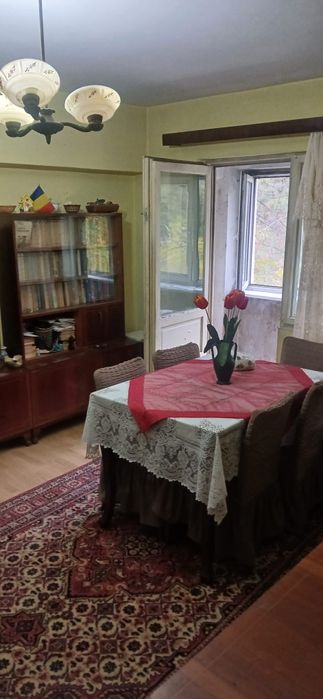 Vând apartament 2 camere