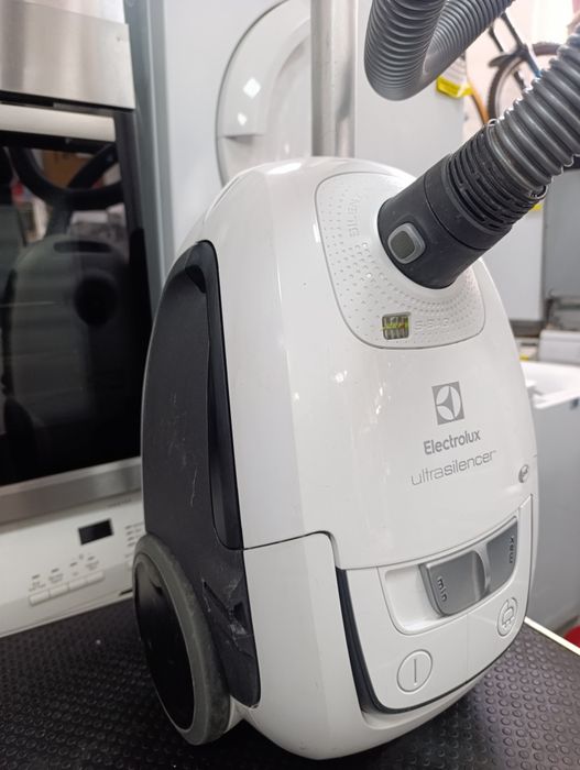 Прахосмукачка Electrolux