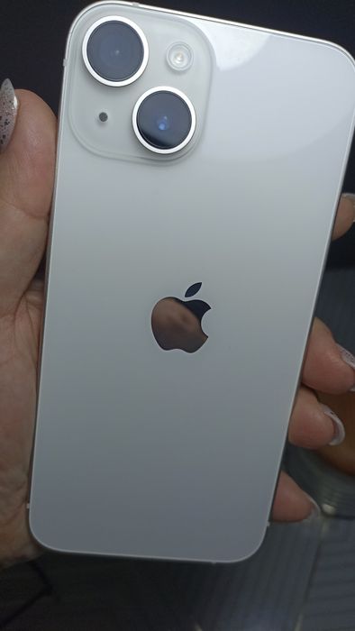 Продам iPhone 14, 128gb цвет Starlight
