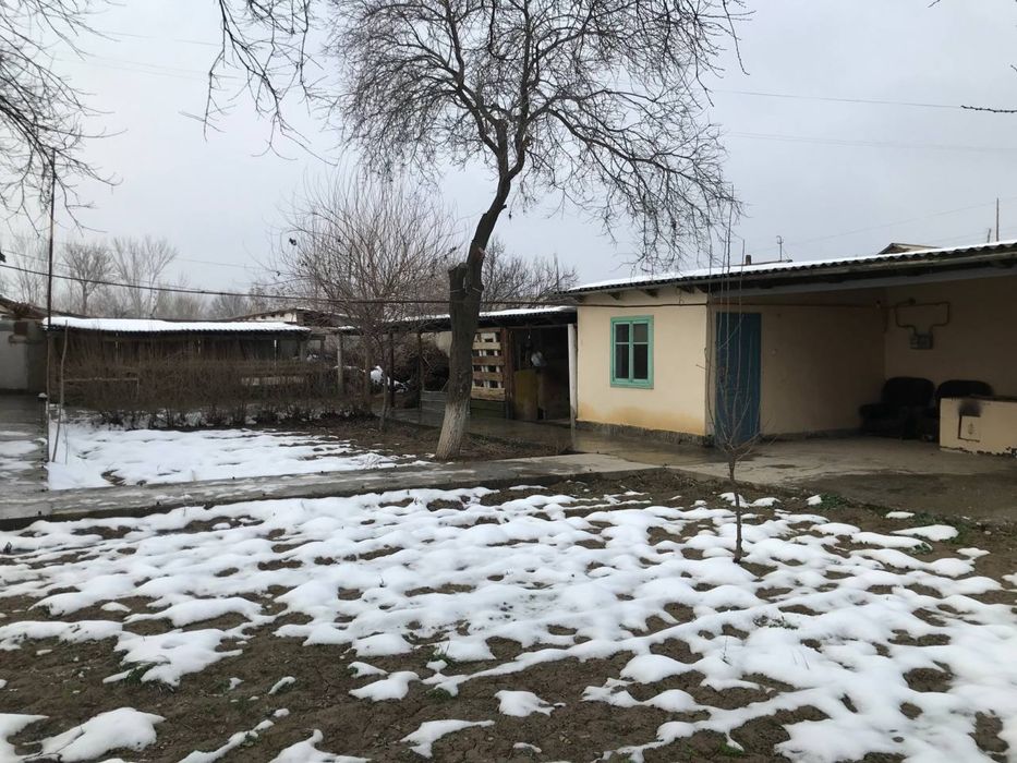 Гагарин шаҳрида катта ҳовлили уй , 14 сўтиҳ