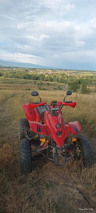 Vând ATV 250cc urgent