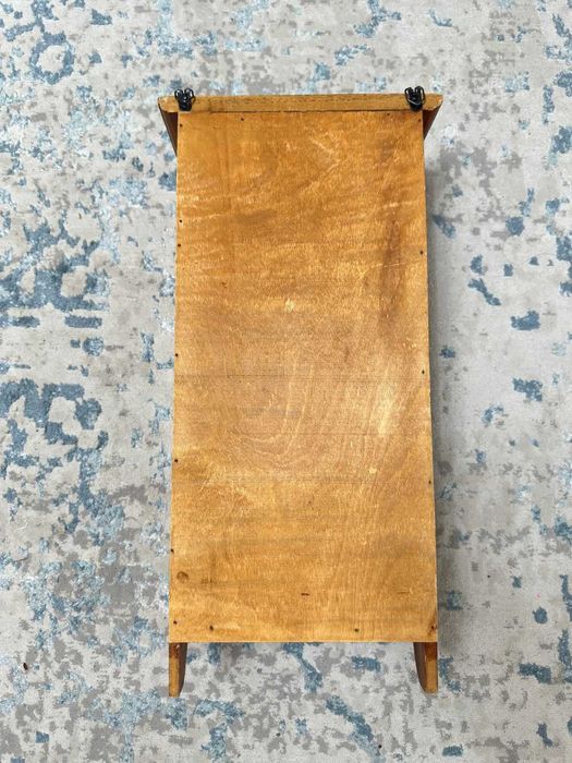 Настенный бар для бутылок