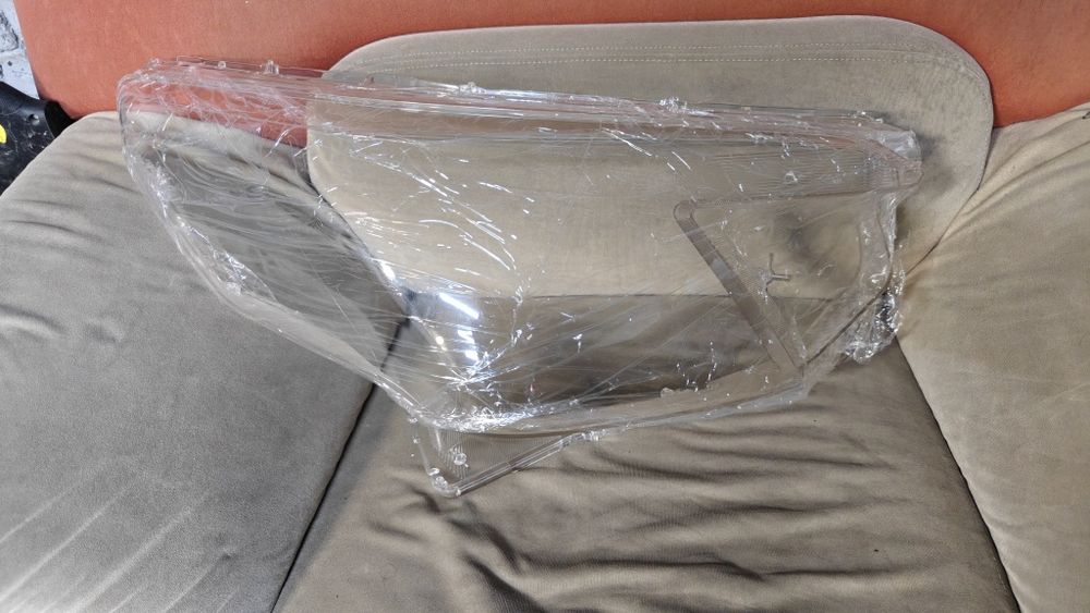 Subaru Forester рестайлинг 22-24 год. Стекло