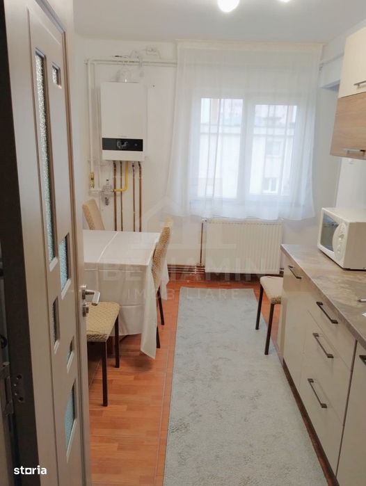 2 Camere-Decomandat-Centrala Termica-Mobilat-Utilat-Cornitoiu