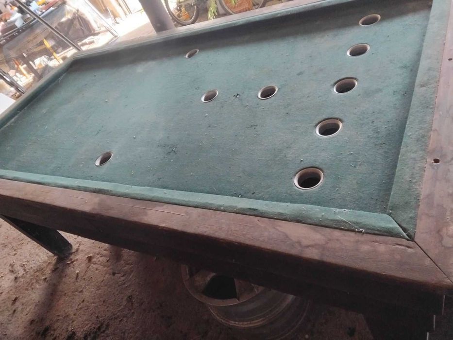 Продавам моникс със щеки