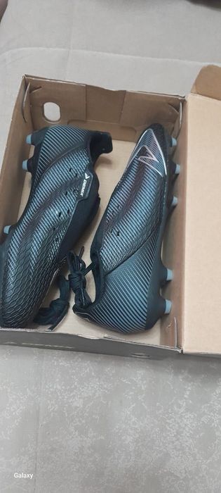 Футбольные бутсы на мальчика