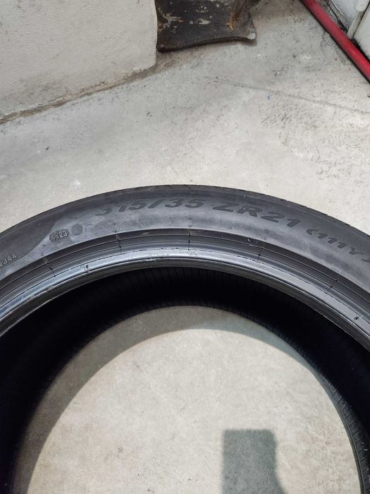 Летни гуми спорт пакет Pirelli P-Zero 315/35/R21 и 285/40/R21 дот24/23