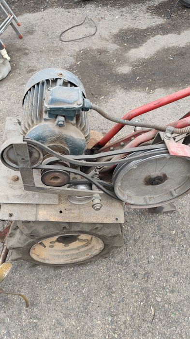 Самоходная фреза