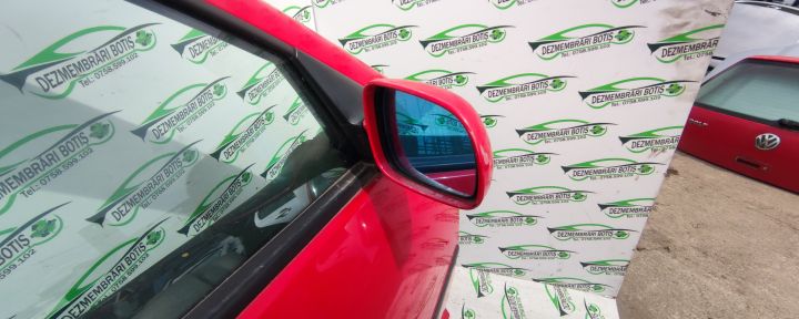 Usa / Portiera fata dreapta /647 Volkswagen VW Golf a 4-a generatie