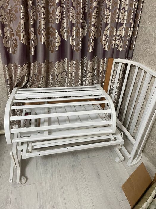 Манеж белый детский