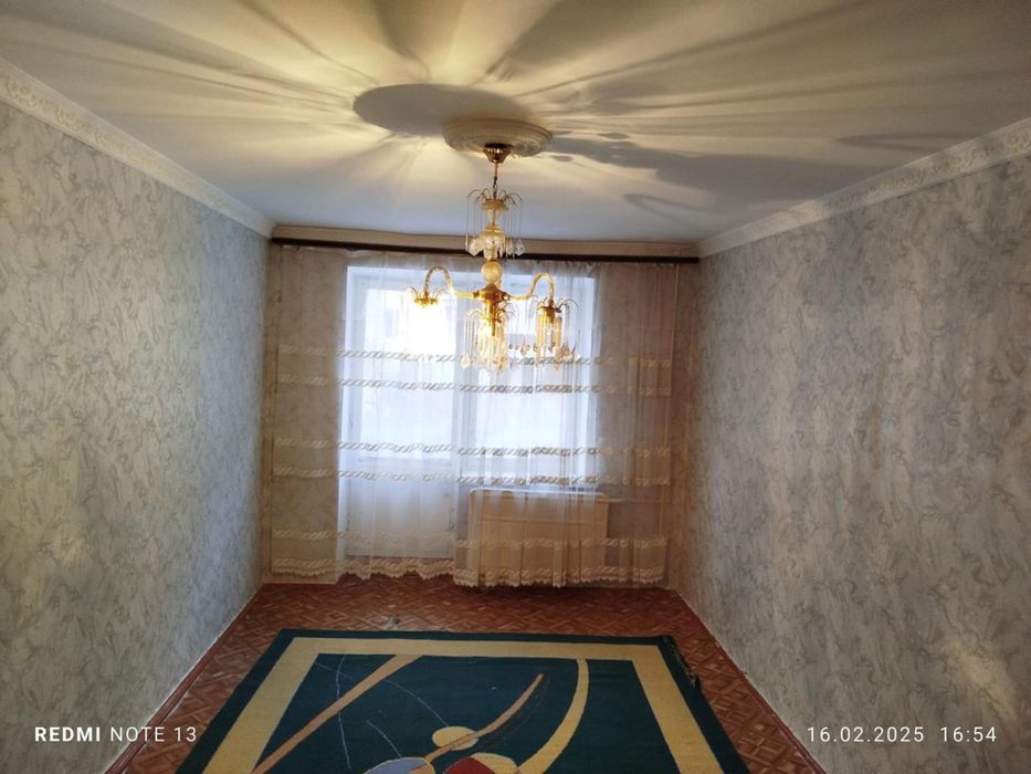 продам квартиру .