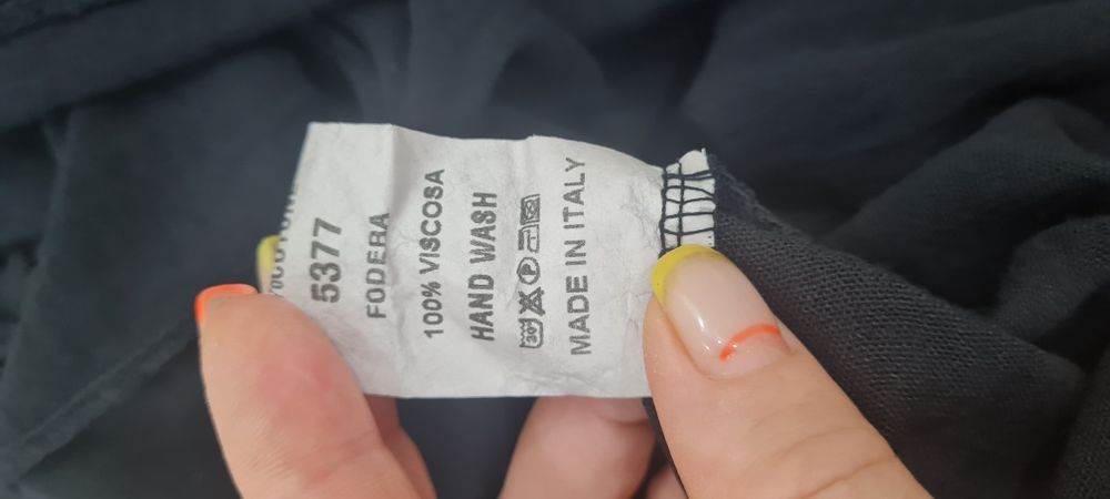 Продам красивое платье Италия