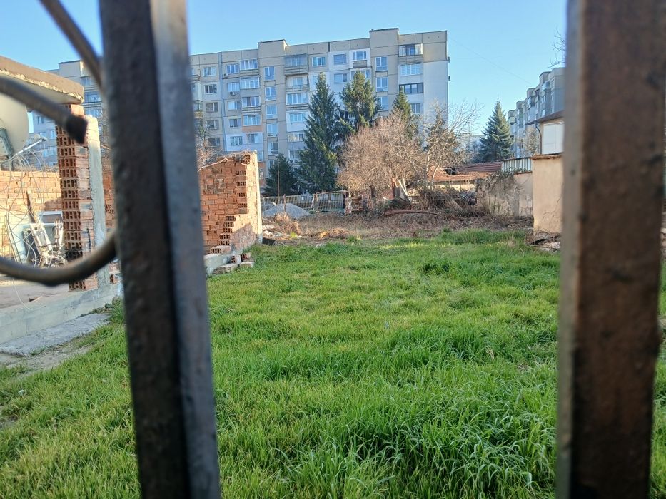 Отдавам къща под наем в Надежда 3