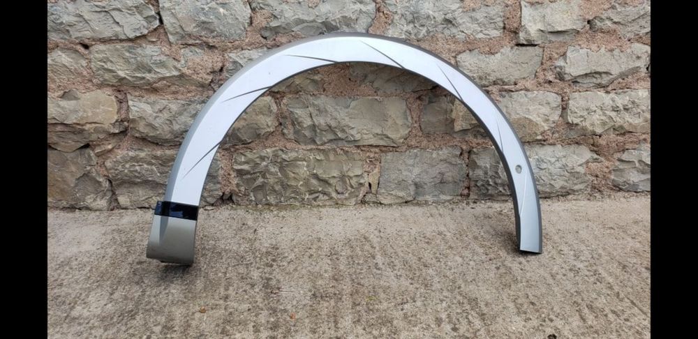 Лайсни за дясна врата Hyundai ioniq 5, 2021-25g.