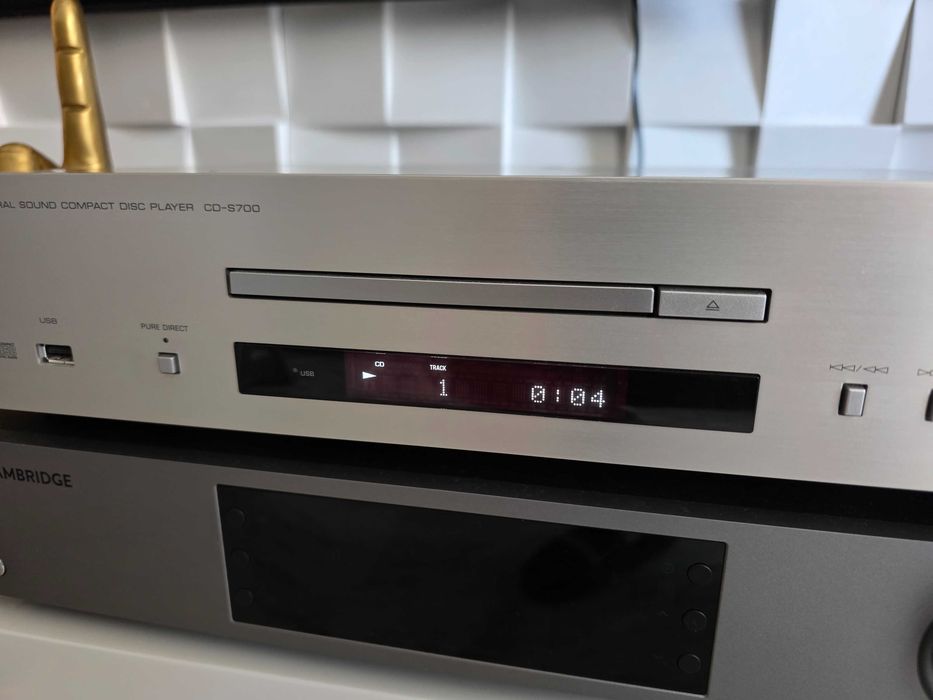 CD Player Yamaha CD-S700 Argintiu