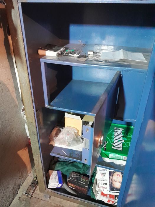 Сейф советский прочный