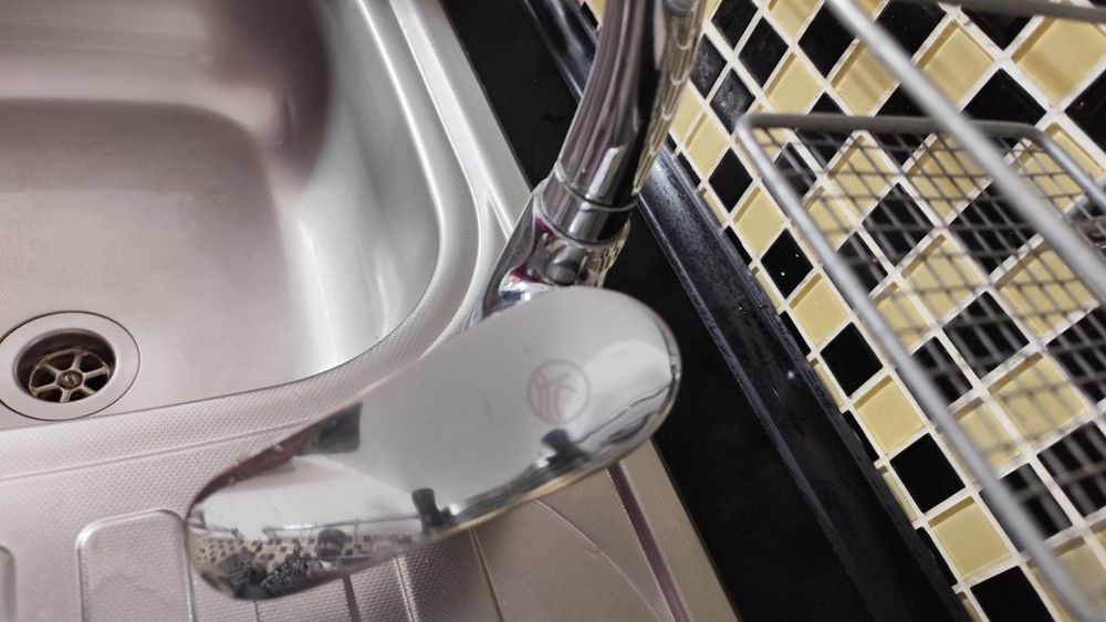 Chiuvetă de bucatarie Z-inox cu baterie Novaservis inclusa