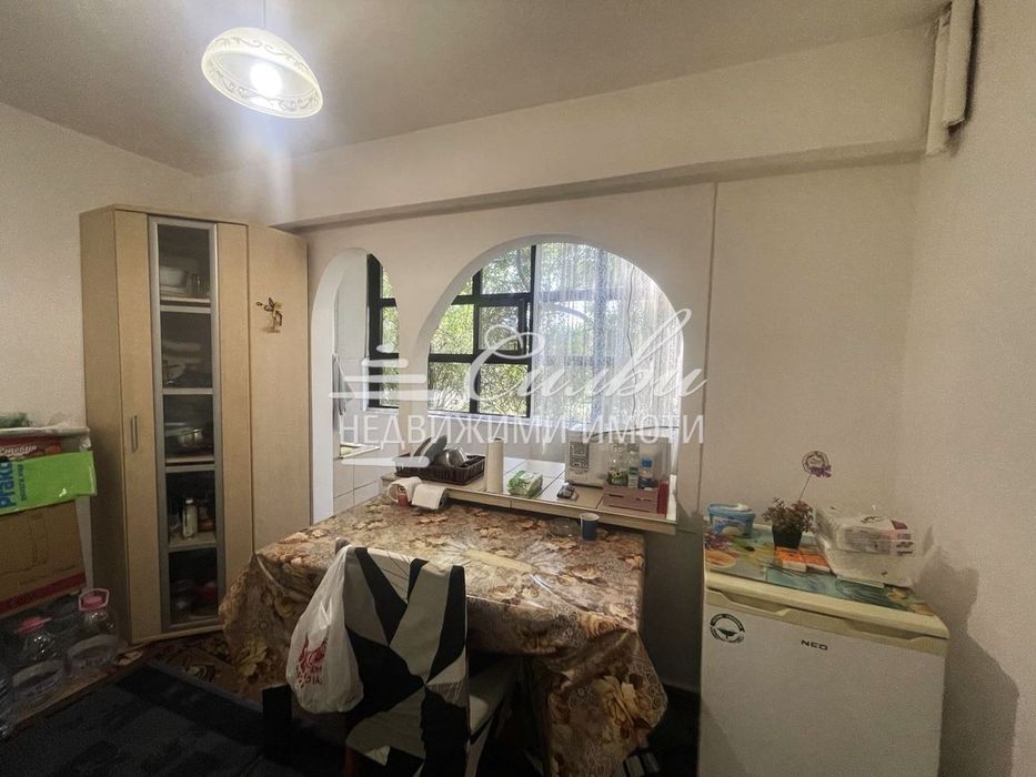 Продава се Едностаен апартамент в Шумен, Тракия - 41 кв.м за 1617 €/кв.м - Снимка #2