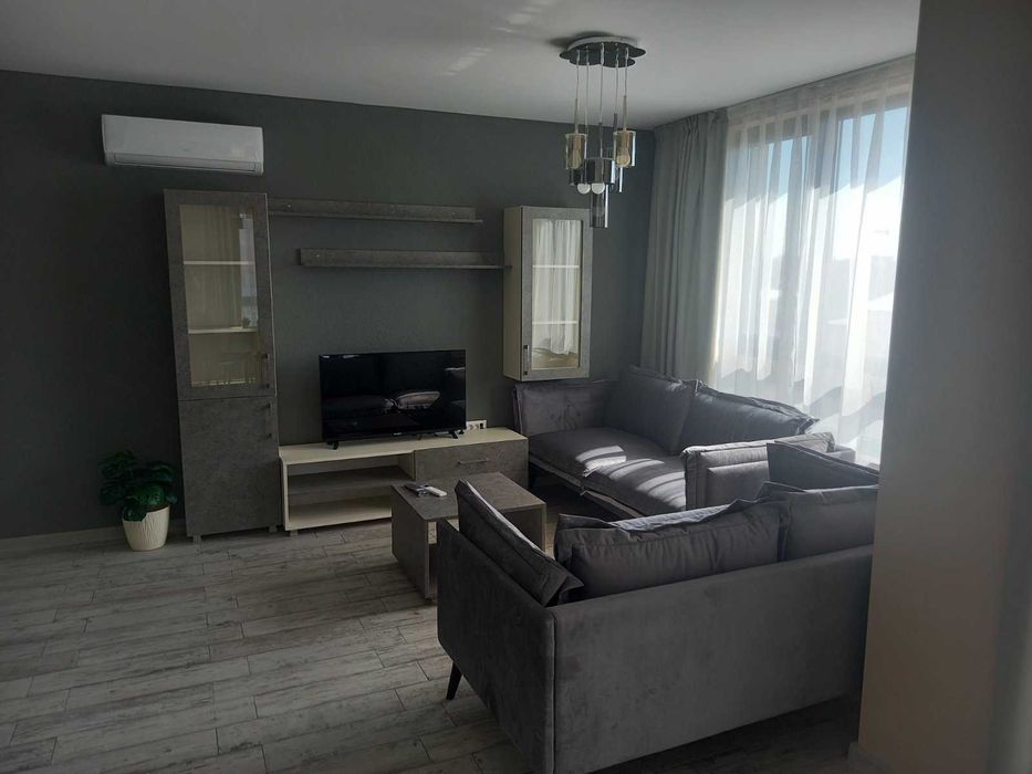 Дава се под наем Двустаен апартамент в Пловдив, Западен - 77 кв.м за 510 € - Снимка #1