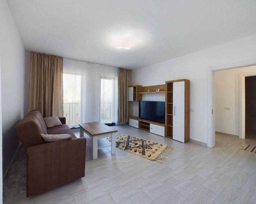 Apartament 3 camere de inchiriat în bloc de apartamente Brasov, Cristian
