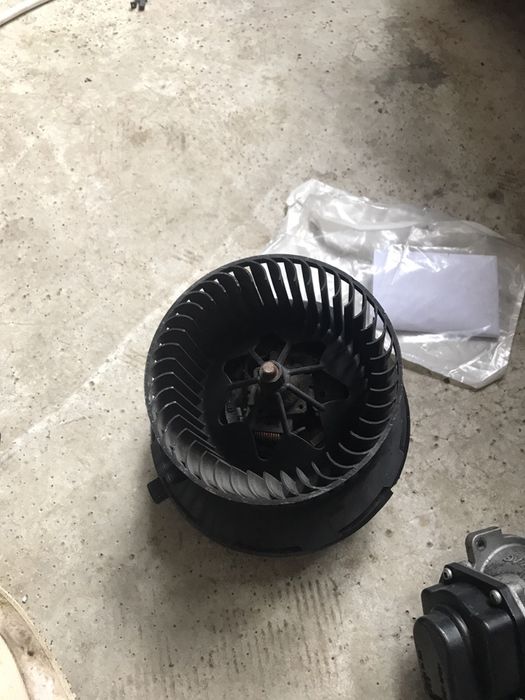 Aertoerma ww passat b6 cu climatronic sau fara