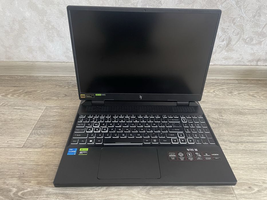 Acer nitro 16 срочно