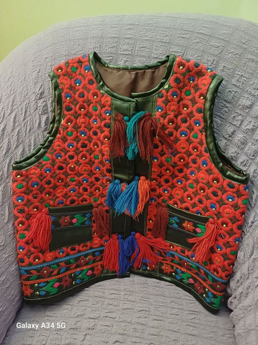 Vând cojoc în stare foarte bună. Inf.la nr.0752568179