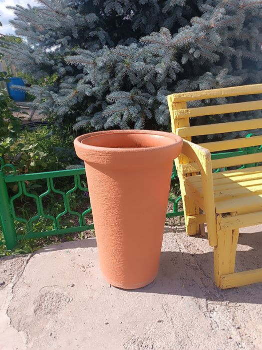 Цветочный горшок