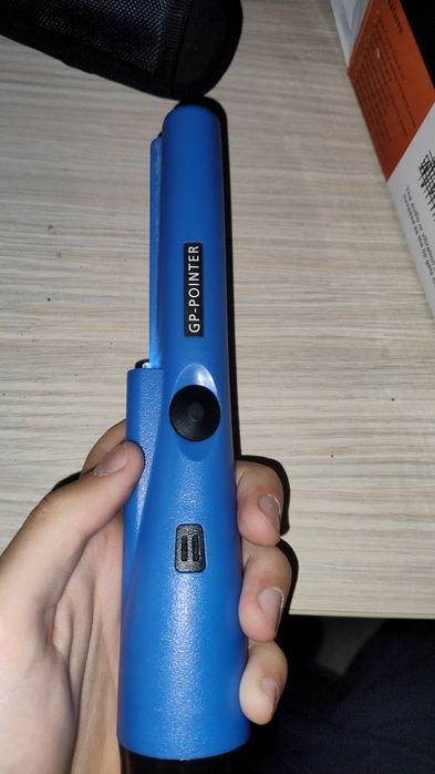 Detector de metale