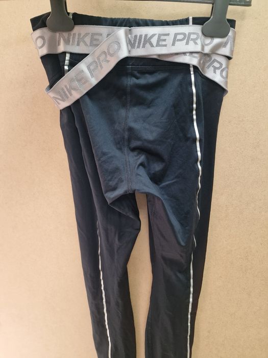 Nike Pro Intertwist HyperWarm екип S