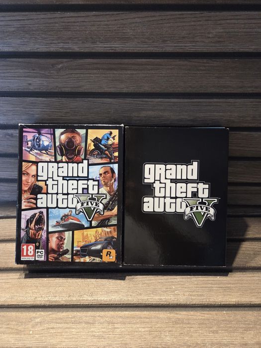 Grand Theft Auto V (GTA 5) PC – Ediție Originală Completă, 7 DVD