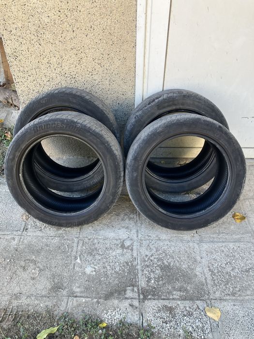 Гуми BRIDGESTONE 225/50/17 - летни