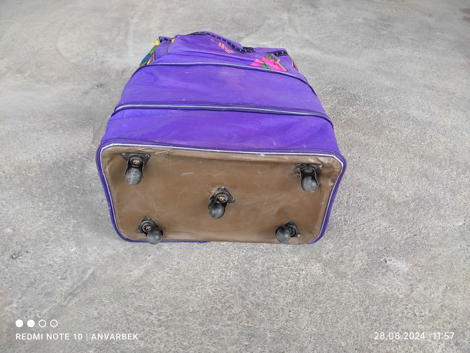 Чемоданы разные и большие! Дёшево!