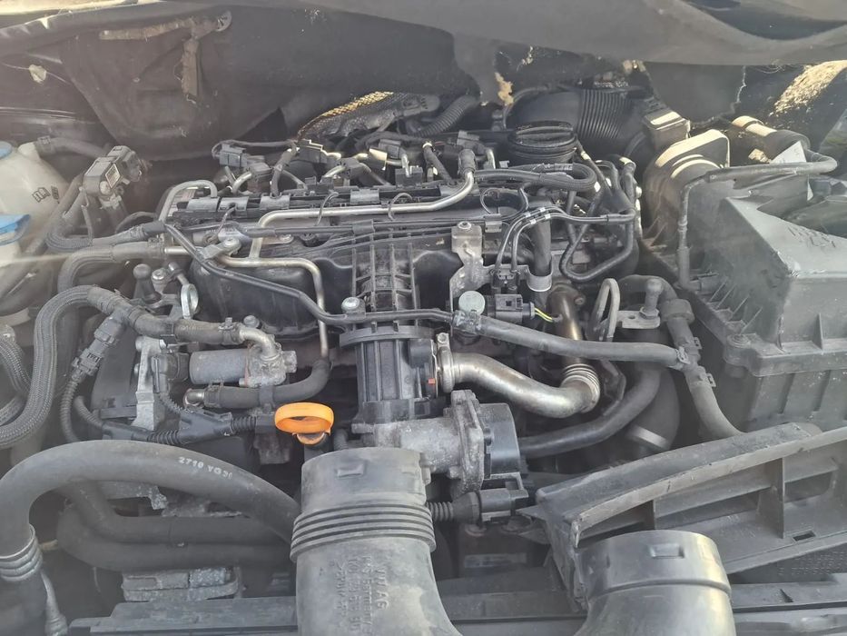 Volkswagen Touran  Fabricație 2012  Motorizare 1.6tdi cod CAY