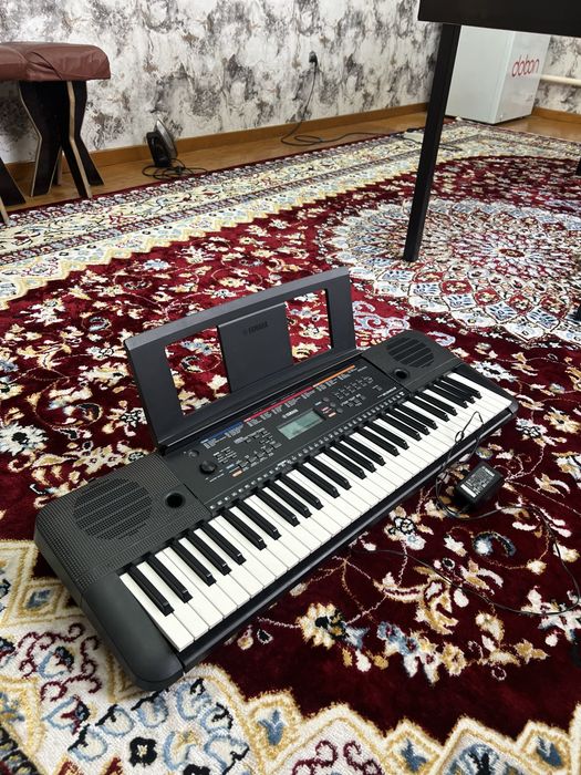 Синтезатор YAMAHA