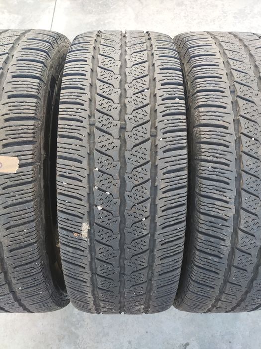 235/65/16C Continental