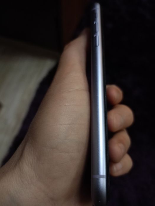 Продам айфон 11 128гб