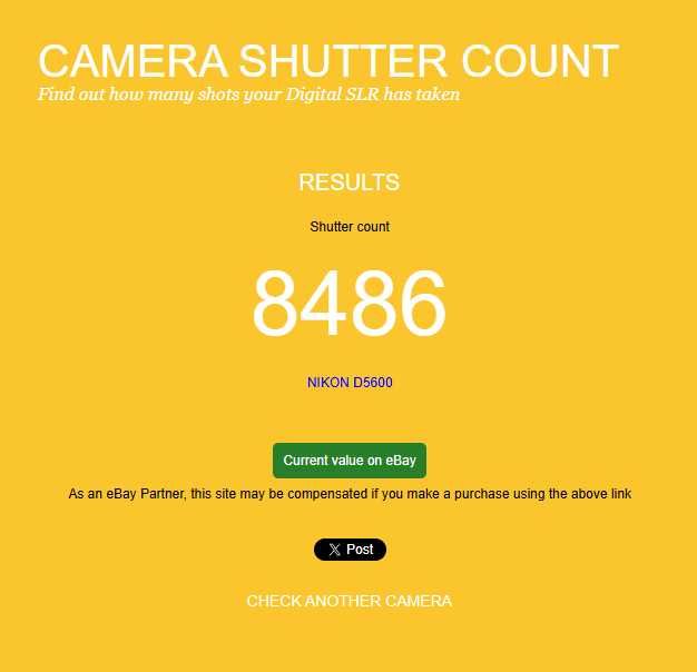 Nikon D5600 + 2 obiective + accesorii - ca nou