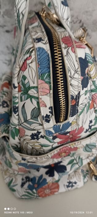 Кожена раница и коженa чанта в червено