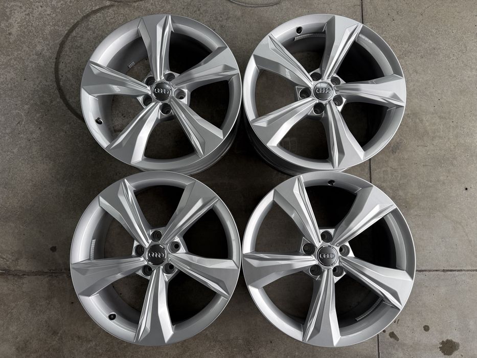 4бр. ПОЧТИ ЧИСТО НОВИ 19” ОРИГИНАЛНИ Джанти 5х112 за *AUDI Q5/AUDI/VW/SKODA/SEAT/VAG* 7Jx19H2, ET34
