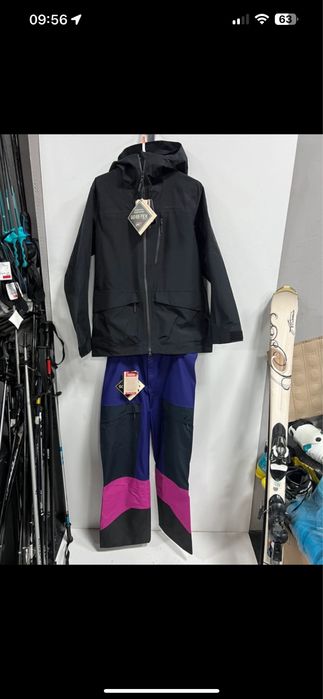 Costum schi ski PEAK performance gore tex 3L  S M si L dama nou