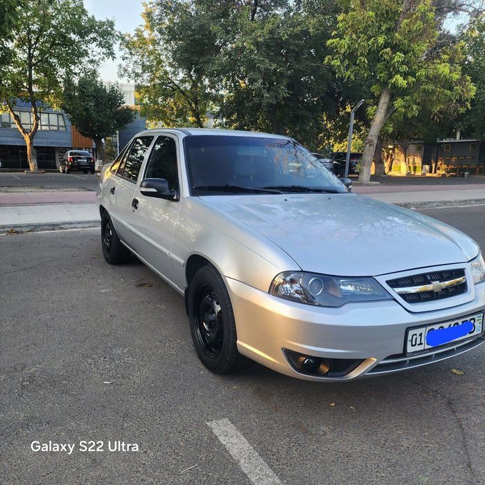 Yili 2014
Rangi seriy
Yurgani 140 ming 
Yoqilgi gaz benzin
Xolati alo