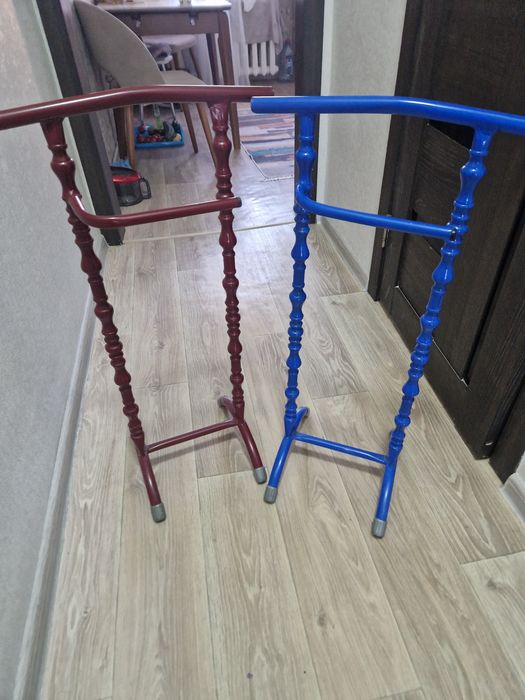 Напольные детские вешалки